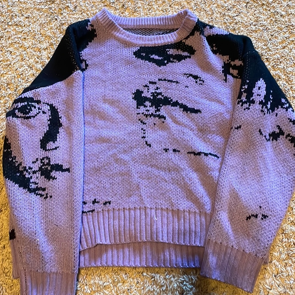 SHEIN M sweater